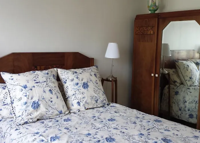 Emmanuel & Beatrice B&B 파리